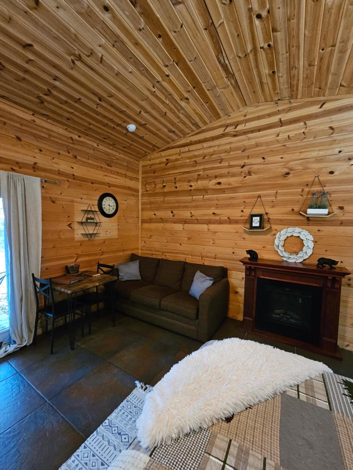 5 Min To Beaver Lake-King Bed-Fire Pit-Jetted Tub #5 يوريكا سبرينغز المظهر الخارجي الصورة