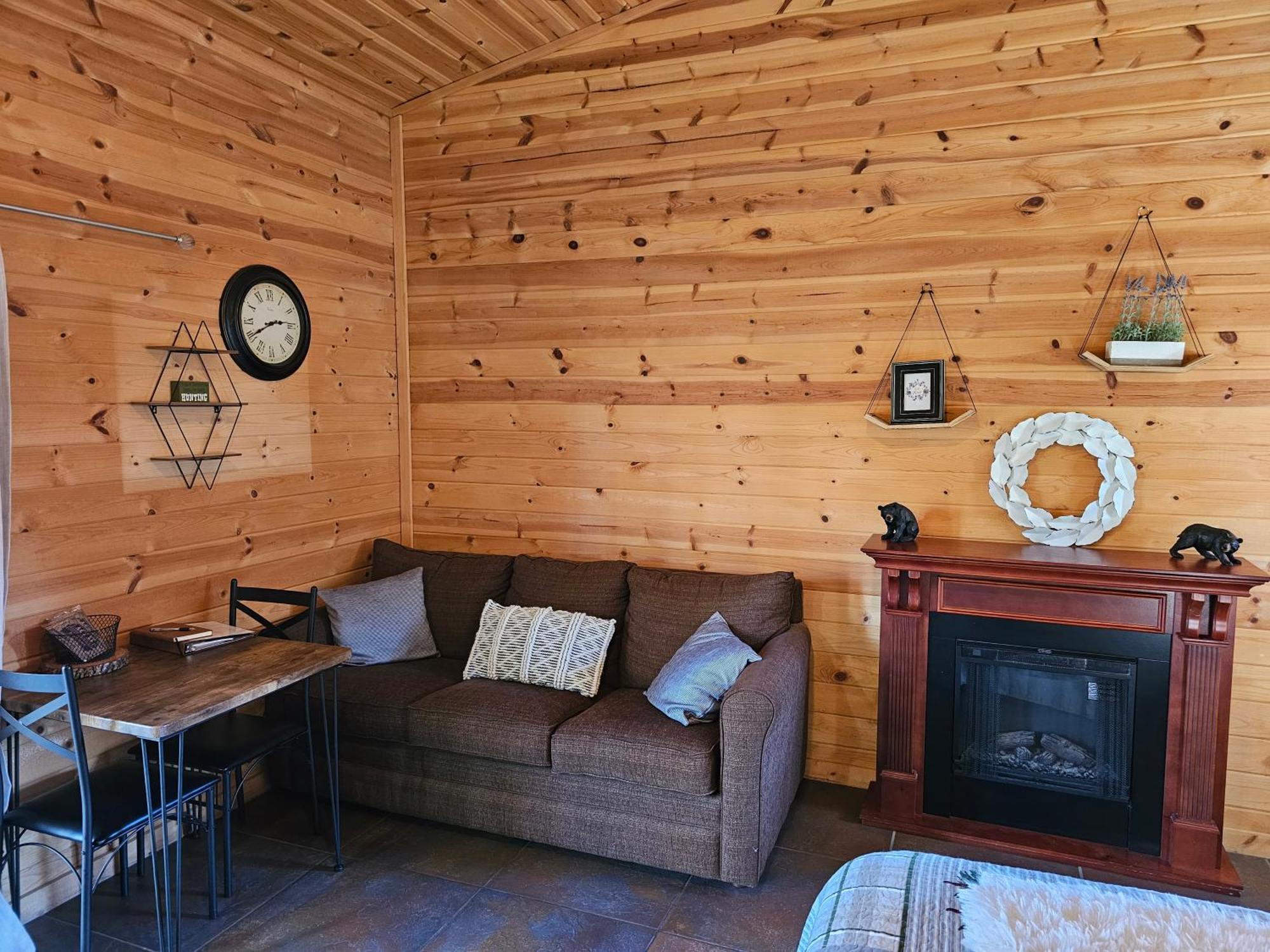 5 Min To Beaver Lake-King Bed-Fire Pit-Jetted Tub #5 يوريكا سبرينغز المظهر الخارجي الصورة